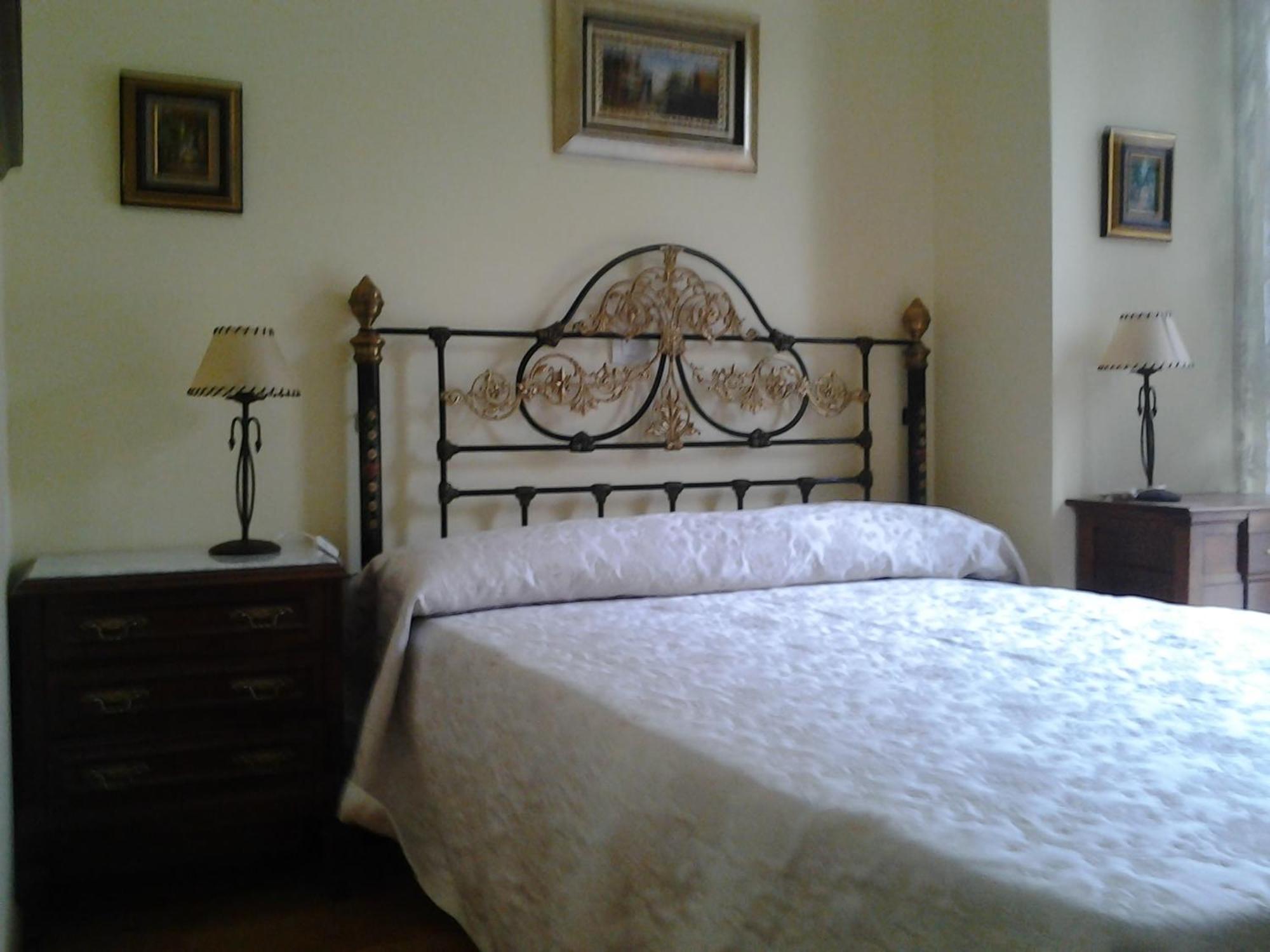 Cirueña Albergue Victoria מראה חיצוני תמונה
